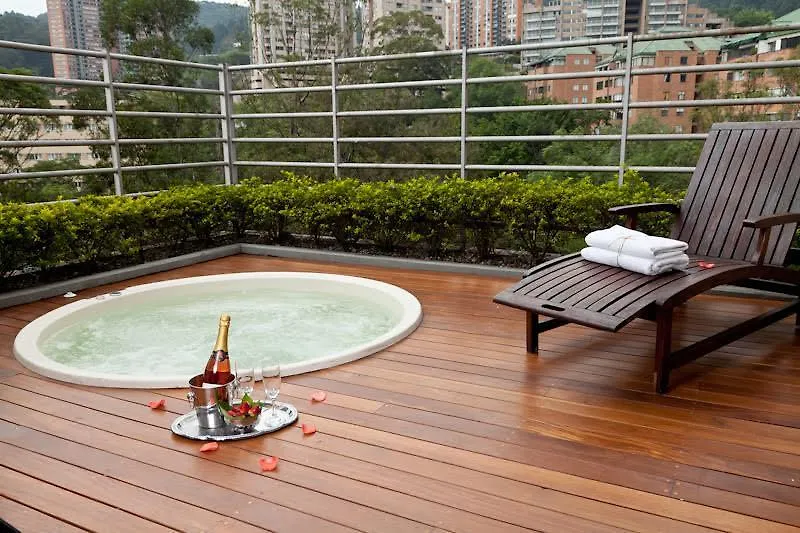 Cyan Suites Apartamentos Medellin Hotel