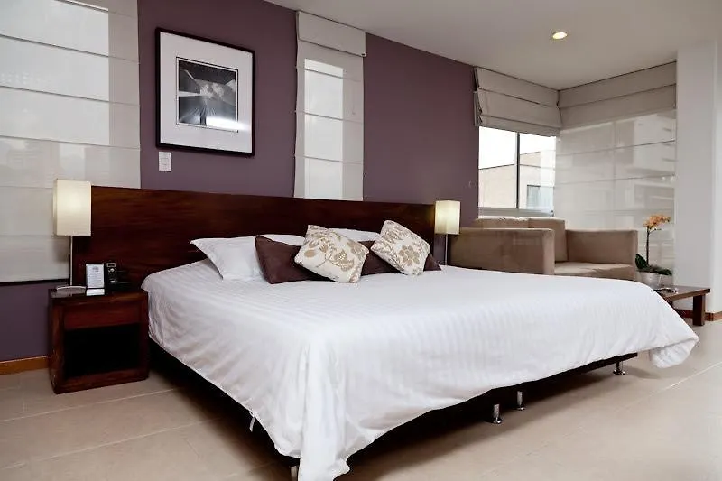 Hotel Cyan Suites Apartamentos Medellin
