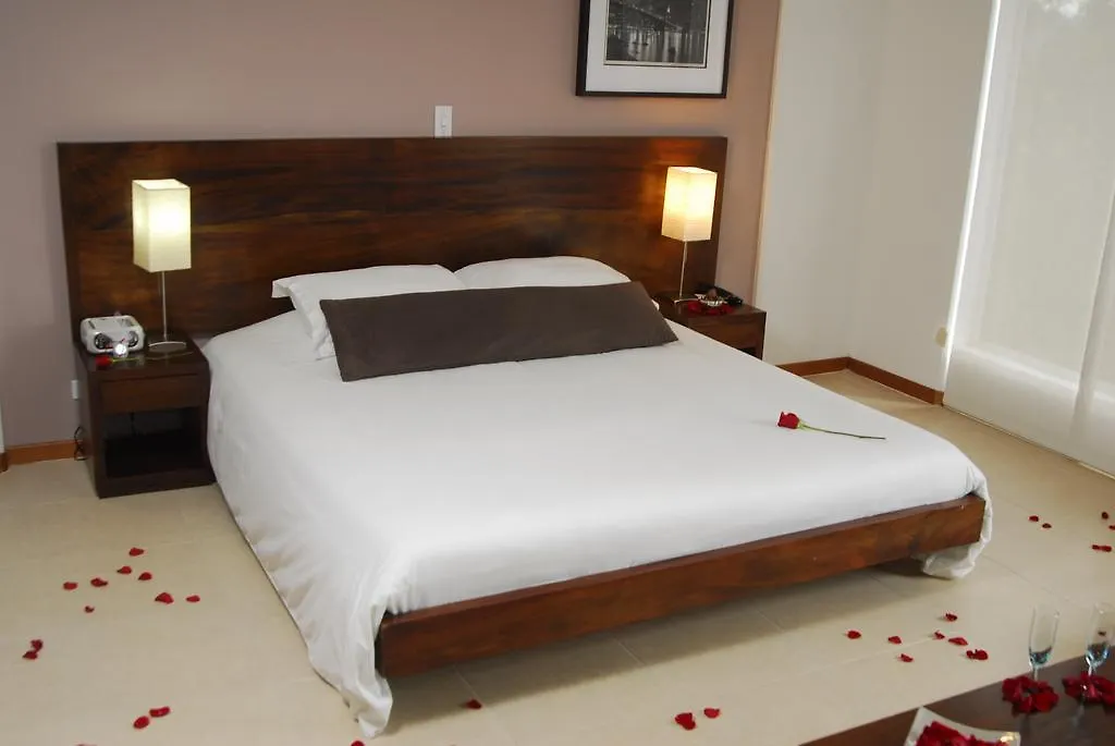 Cyan Suites Apartamentos ميديلين 4*,  كولومبيا