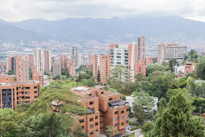 Cyan Suites Apartamentos ميديلين